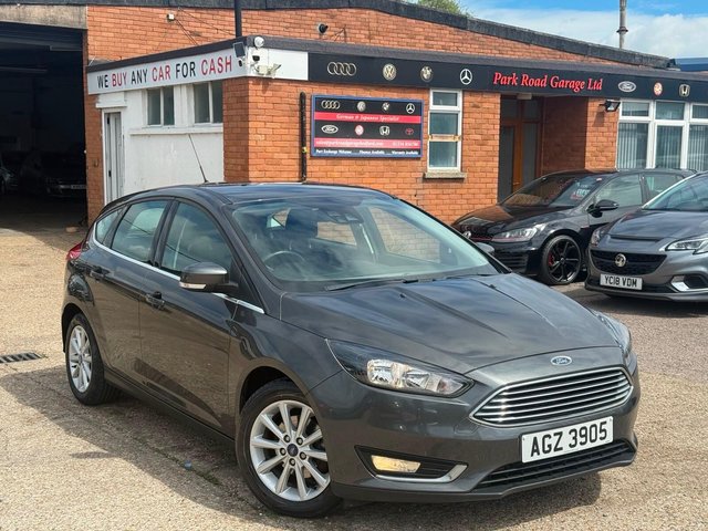 View our FORD FOCUS