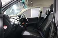 USED 2012 12 HYUNDAI I10 1.2 Active Hatchback 5dr Petrol Manual Euro 5 (85 bhp) 8 Stamp SERVICE HISTORY