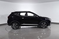 USED 2019 19 MG MG ZS 1.5 VTi-TECH Exclusive SUV 5dr Petrol Manual Euro 6 (s/s) (106 ps) 6 Stamp SERVICE HISTORY - 2 KEYS