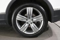USED 2016 66 VOLKSWAGEN TIGUAN 2.0 TDI BlueMotion Tech SEL SUV 5dr Diesel Manual 4Motion Euro 6 (s/s) (150 ps) 8 stamp SERVICE HISTORY - 2 KEYS - 3 OWNERS