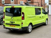USED 2017 09 RENAULT TRAFIC 1.6 dCi ENERGY 29 Sport Nav Crew Van Double Cab 6dr Diesel Manual LWB Euro 6 (s/s) (145 ps) One Owner | Bamboo Green