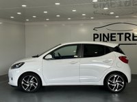 USED 2022 22 HYUNDAI I10 1.2 Premium Hatchback 5dr Petrol Auto Euro 6 (s/s) (84 ps) 