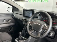 USED 2025 25 DACIA SANDERO STEPWAY 1.0 TCe Expression Hatchback 5dr Petrol Manual Euro 6 (s/s) (90 ps) 