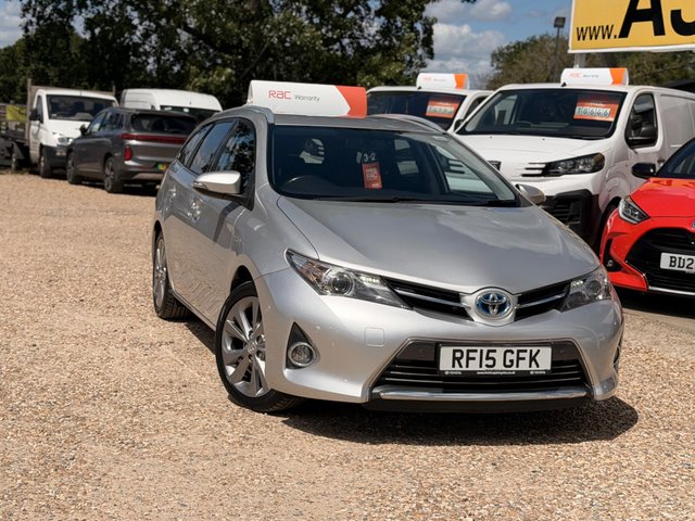 View our TOYOTA AURIS