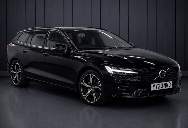 View our Volvo V60 2.0 B3 MHEV Plus Estate 5dr Petrol Hybrid DCT Auto Euro 6 (s/s) (163 ps)