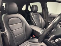 USED 2017 67 MERCEDES-BENZ GLC 2.1 GLC220d AMG Line (Premium) SUV 5dr Diesel G-Tronic 4MATIC Euro 6 (s/s) (170 ps) PAN ROOF|REV CAM|KEYLESS|NAV