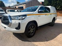 USED 2021 71 TOYOTA HILUX 2.4 D-4D Icon Pickup Double Cab 4dr Diesel Auto 4WD Euro 6 (s/s) (150 ps) 