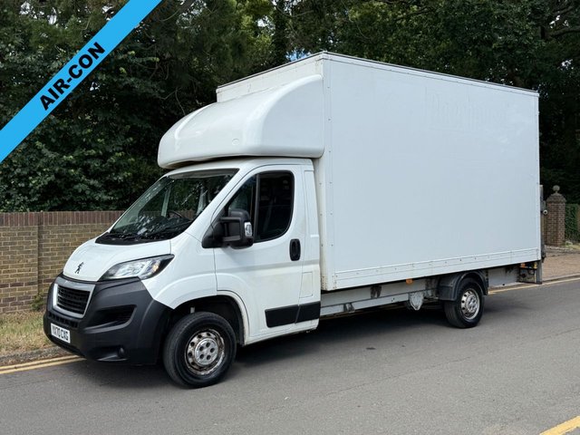 View our PEUGEOT BOXER
