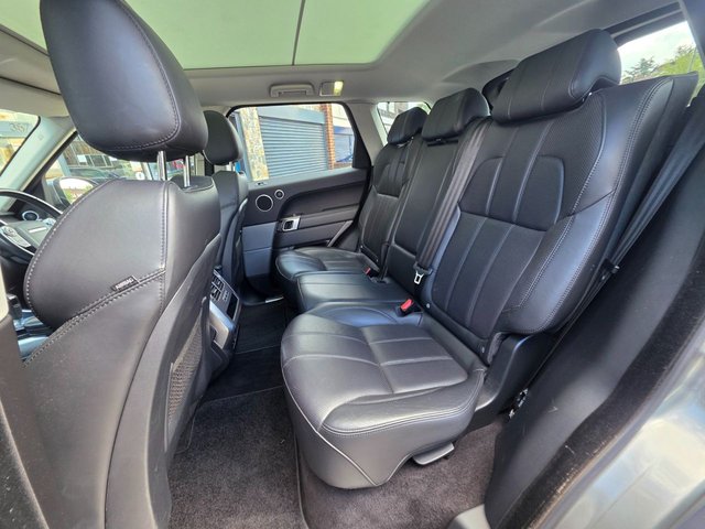 View our LAND ROVER RANGE ROVER SPORT
