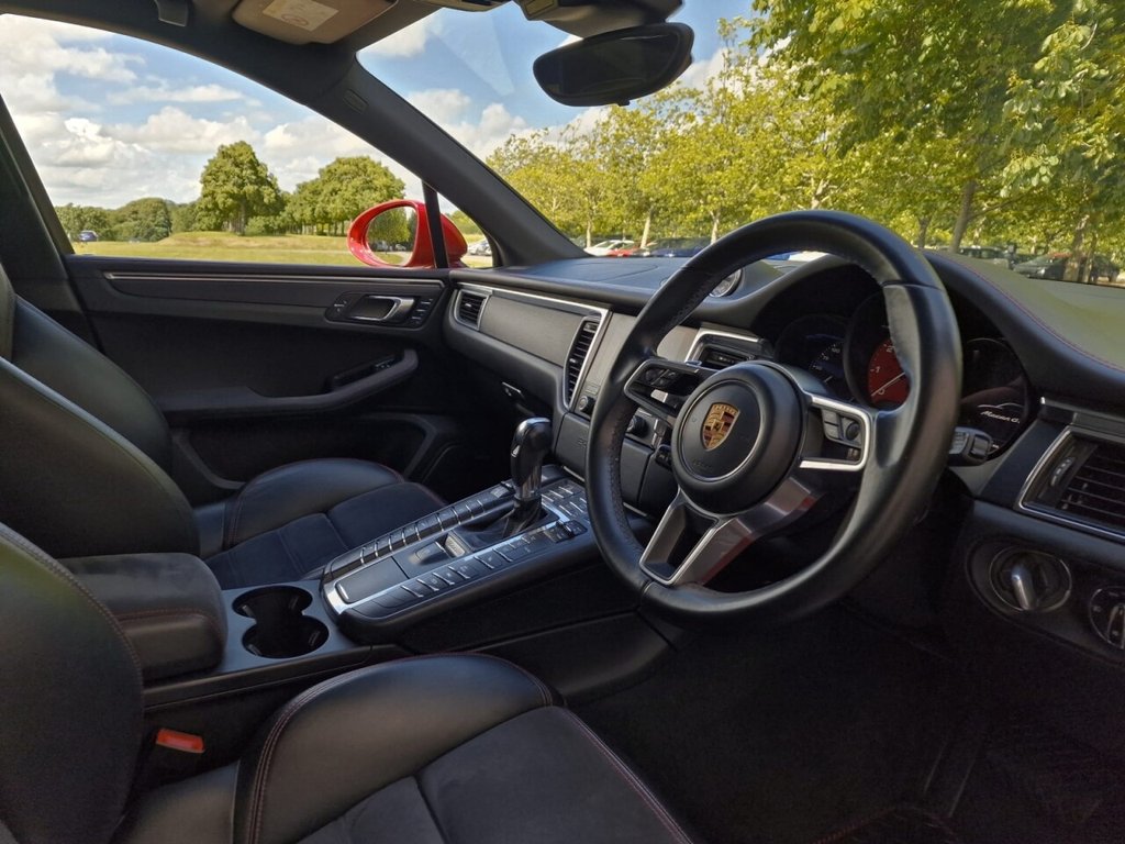 USED 2016 16 PORSCHE MACAN 3.0T V6 GTS SUV 5dr Petrol PDK 4WD Euro 6 (s/s) (360 ps) FINANCE AVAILABLE