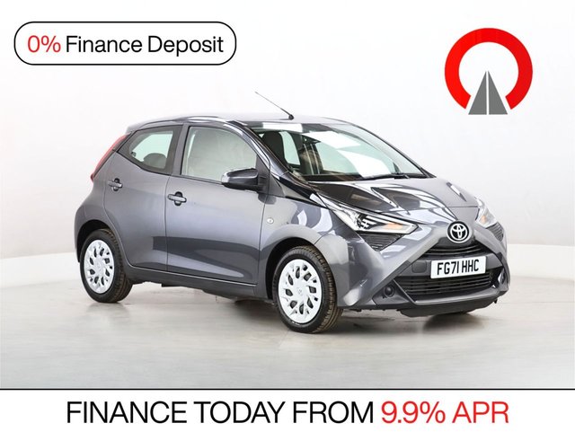 View our Toyota Aygo 1.0 VVT-i x-play Hatchback 5dr Petrol Manual Euro 6 (s/s) (71 ps)