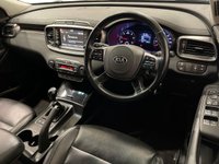 USED 2019 68 KIA SORENTO 2.2 CRDi KX-2 SUV 5dr Diesel Manual AWD Euro 6 (s/s) (197 bhp) Sat Nav