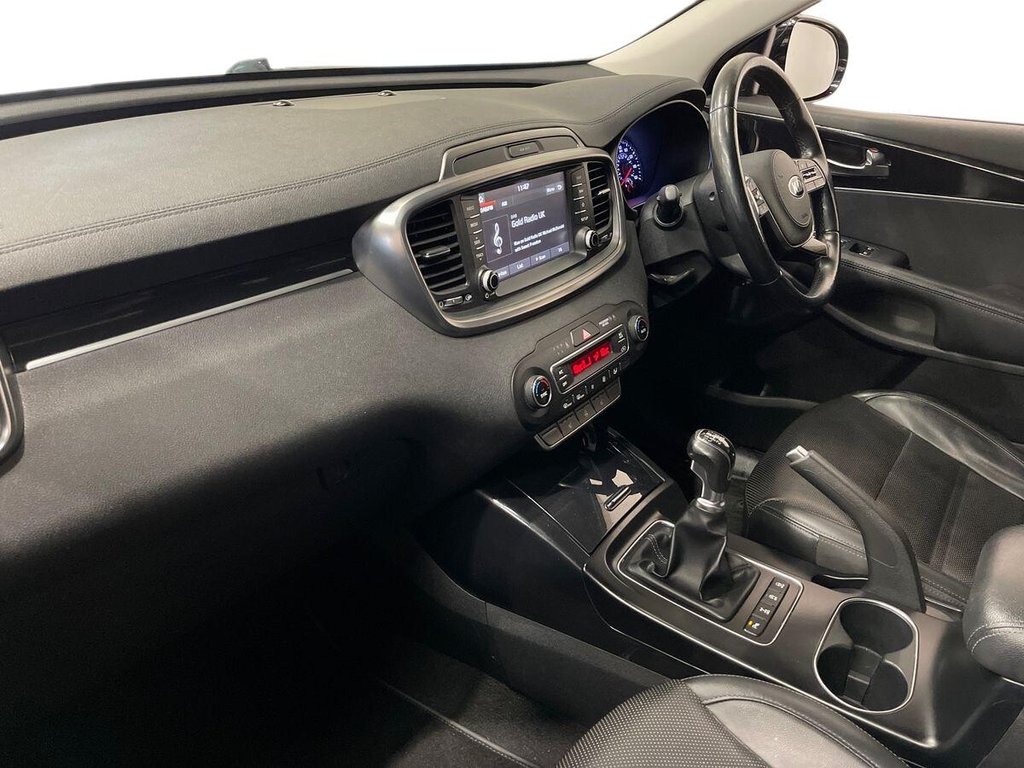 USED 2019 68 KIA SORENTO 2.2 CRDi KX-2 SUV 5dr Diesel Manual AWD Euro 6 (s/s) (197 bhp) Sat Nav