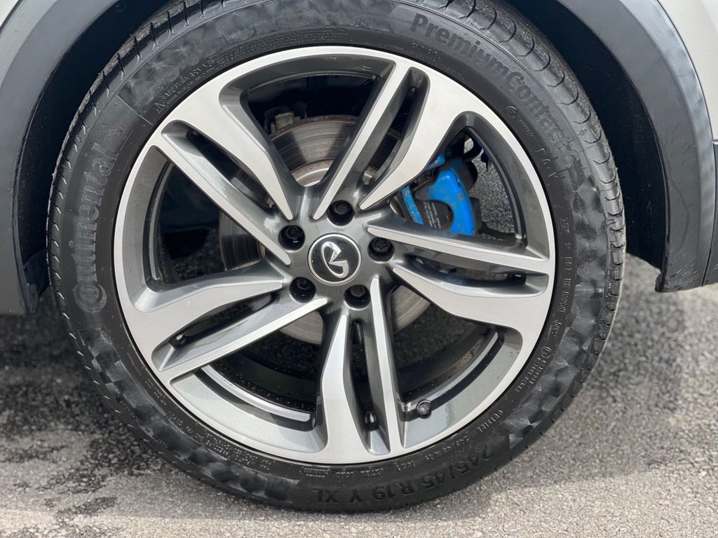 USED 2018 INFINITI QX30 2.2d Luxe Tech SUV 5dr Diesel DCT AWD Euro 6 (s/s) (170 ps) *AWARD WINNING DEALERSHIP*