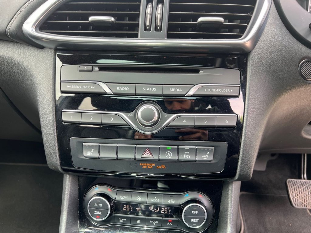 USED 2018 INFINITI QX30 2.2d Luxe Tech SUV 5dr Diesel DCT AWD Euro 6 (s/s) (170 ps) *AWARD WINNING DEALERSHIP*