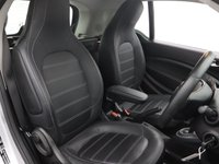 USED 2018 68 SMART FORTWO 17.6kWh Prime (Premium Plus) Coupe 2dr Electric Auto (22kW Charger) (82 ps) PANORAMIC ROOF | REAR CAMERA