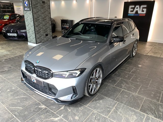 USED 2022 72 BMW 3 SERIES 3.0 M340i MHT Touring 5dr Petrol Hybrid Auto xDrive Euro 6 (s/s) (374 ps) HIGH SPEC | STUNNING CAR