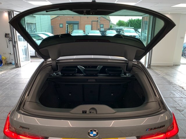 USED 2022 72 BMW 3 SERIES 3.0 M340i MHT Touring 5dr Petrol Hybrid Auto xDrive Euro 6 (s/s) (374 ps) HIGH SPEC | STUNNING CAR