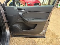 USED 2022 72 RENAULT CAPTUR 1.6 E-TECH E-Tech engineered Auto Euro 6 (s/s) 5dr 1 Owner, Full Renault History.