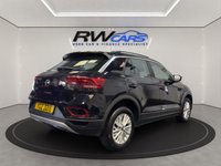USED 2022 VOLKSWAGEN T-ROC 1.0 TSI Life SUV 5dr Petrol Manual Euro 6 (s/s) (110 ps) 