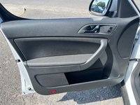 USED 2017 17 SKODA YETI 1.2 TSI SE Drive Outdoor 5dr Petrol DSG Euro 6 (s/s) (110 ps) 