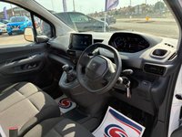 USED 2023 73 PEUGEOT PARTNER 1.5 BlueHDi 1000 Professional Premium + Standard Panel Van 5dr Diesel Manual SWB Euro 6 (s/s) (100 bhp) PARKING SENSORS* CRUISE CONTROL* ELECTRIC HANDBRAKE* AUTO START / STOP* TRACTION CONTROL* AIR CON* BLUETOOTH PHONE AND AUDIO* DAB* APPLE CARPLAY* ANDROID AUTO* REMOTE CENTRAL LOCKING WITH 2 KEYS