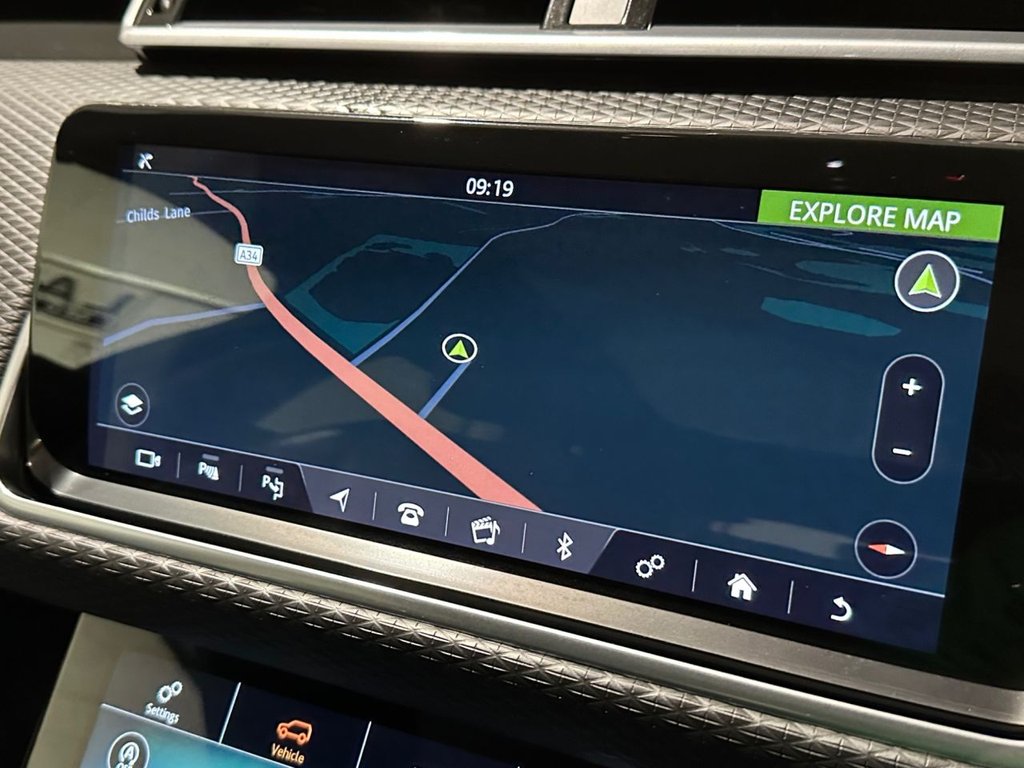 USED 2020 20 LAND ROVER RANGE ROVER VELAR 2.0 D180 R-Dynamic SE SUV 5dr Diesel Auto 4WD Euro 6 (s/s) (180 ps) 