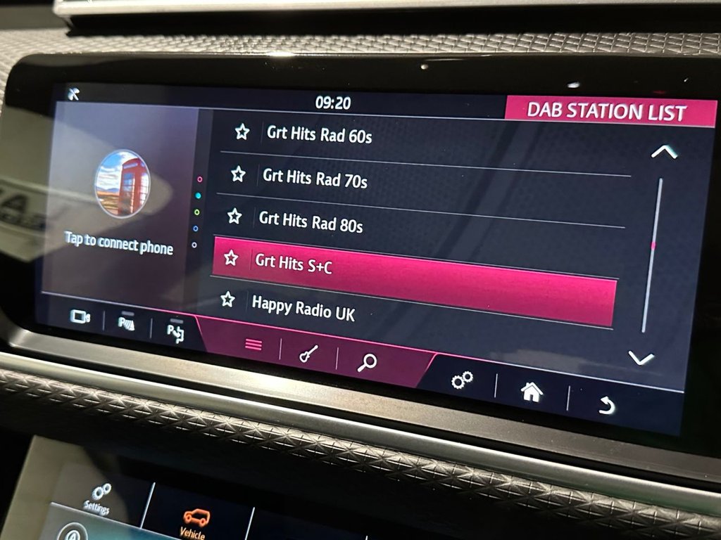 USED 2020 20 LAND ROVER RANGE ROVER VELAR 2.0 D180 R-Dynamic SE SUV 5dr Diesel Auto 4WD Euro 6 (s/s) (180 ps) 