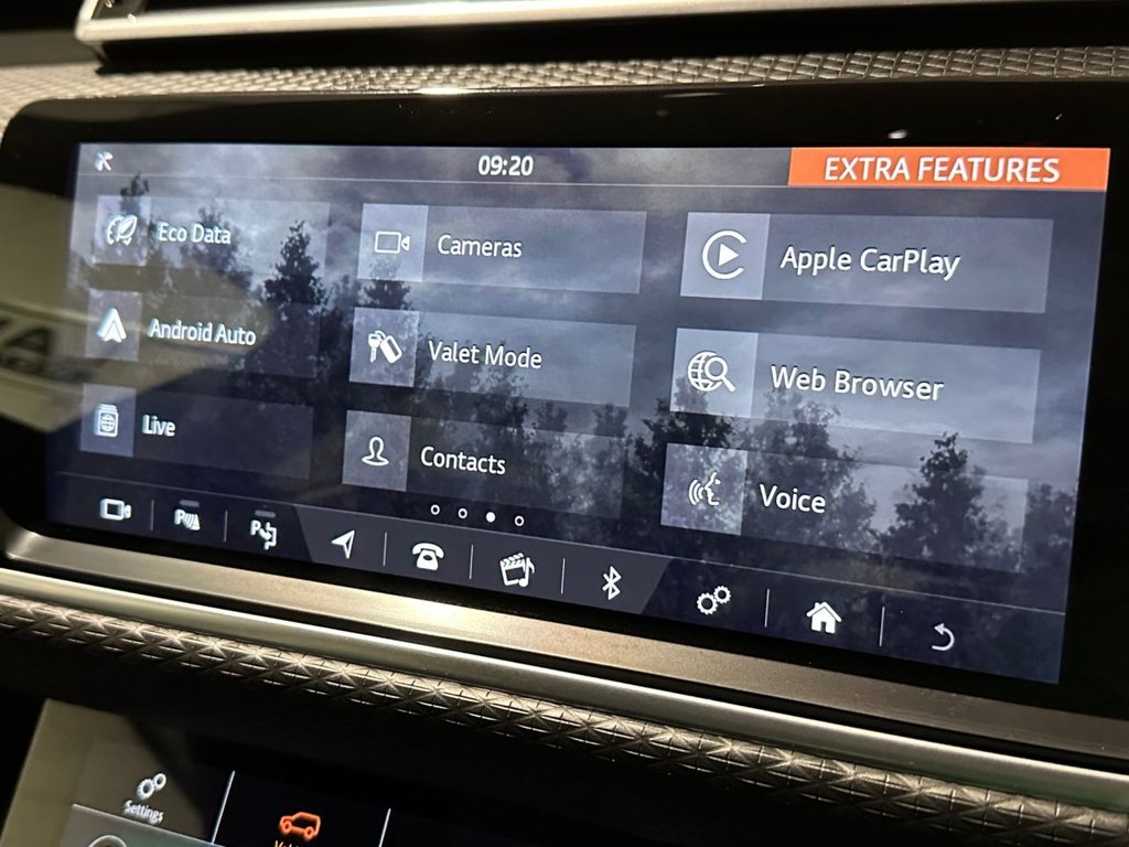 USED 2020 20 LAND ROVER RANGE ROVER VELAR 2.0 D180 R-Dynamic SE SUV 5dr Diesel Auto 4WD Euro 6 (s/s) (180 ps) 