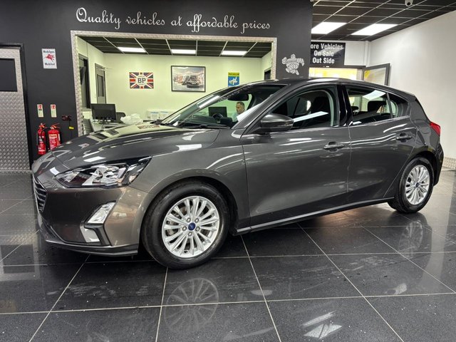 View our FORD FOCUS