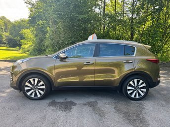 View our KIA SPORTAGE