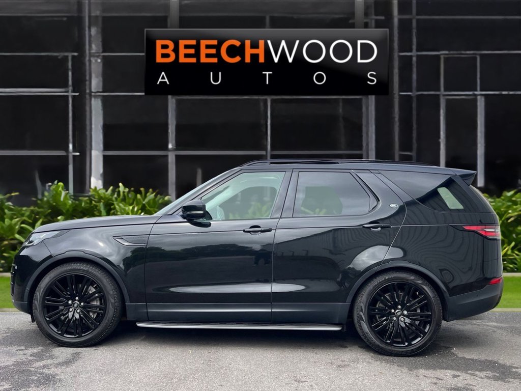 USED 2019 19 LAND ROVER DISCOVERY 3.0 SD V6 HSE Luxury SUV 5dr Diesel Auto 4WD Euro 6 (s/s) (306 ps) REAR TV'S  / SLIDING PAN ROOF