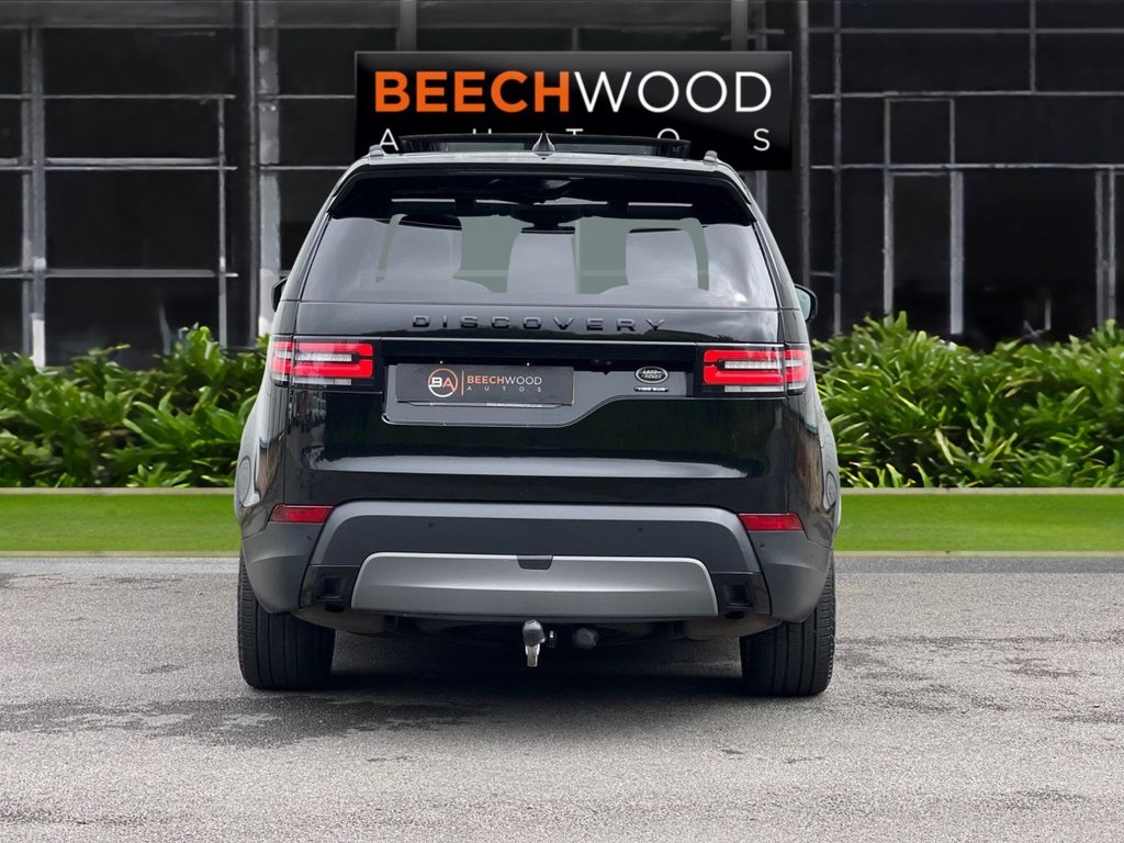 USED 2019 19 LAND ROVER DISCOVERY 3.0 SD V6 HSE Luxury SUV 5dr Diesel Auto 4WD Euro 6 (s/s) (306 ps) REAR TV'S  / SLIDING PAN ROOF