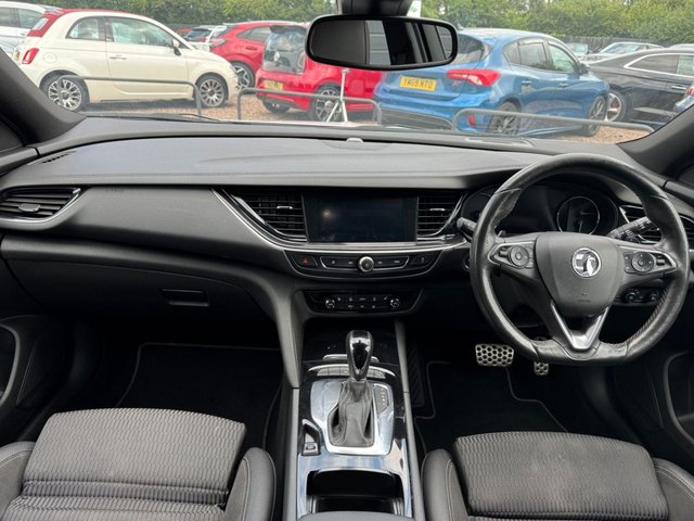 View our VAUXHALL INSIGNIA
