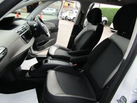 USED 2020 70 CITROEN GRAND C4 SPACETOURER 1.5 BlueHDi Feel Plus MPV 5dr Diesel EAT8 Automatic Euro 6 (s/s) (130 ps) GREAT SPEC FAMILY 7 SEATER,,,,AUTOMATIC,,,. ,SUPER ECONOMY,, LOW MILEAGE,, SPACOIUS INTERIOR,,,,SAT NAV,,,BLUETOOTH, REVERSING CAMERA,., AND MUCH MORE,,,, PART EXCHANGE WELCOME.,,,PARTS AND LABOUR WARRANTY,,,,NEW M.O.T AND SERVICE BEFORE COLLECTION.