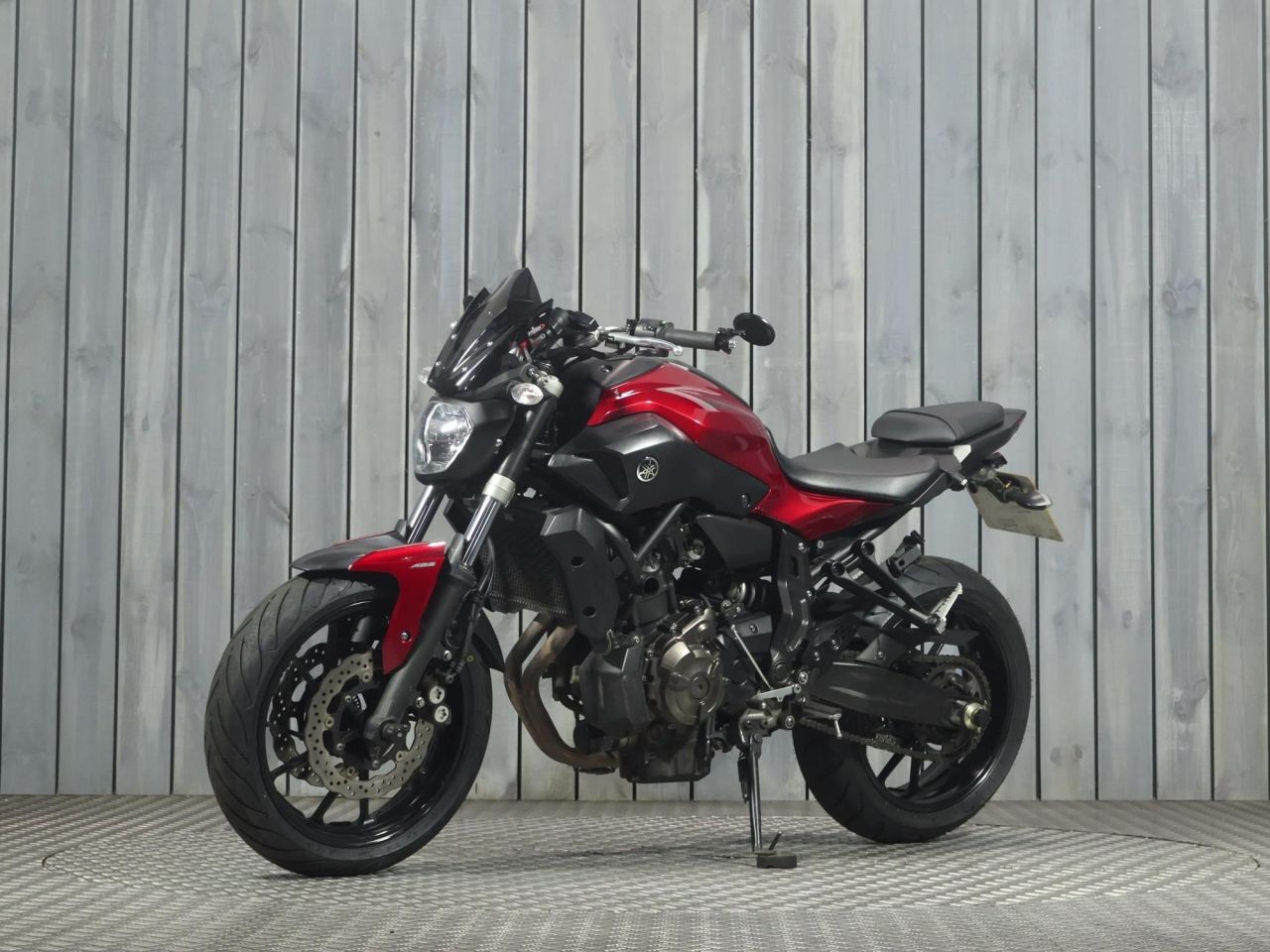 YAMAHA MT-07