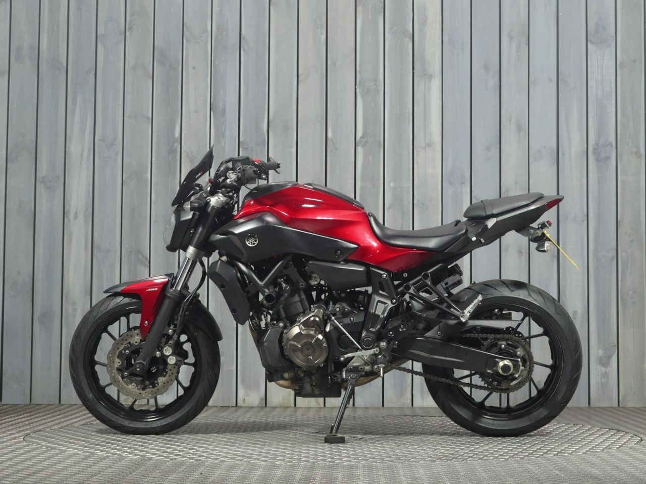 YAMAHA MT-07