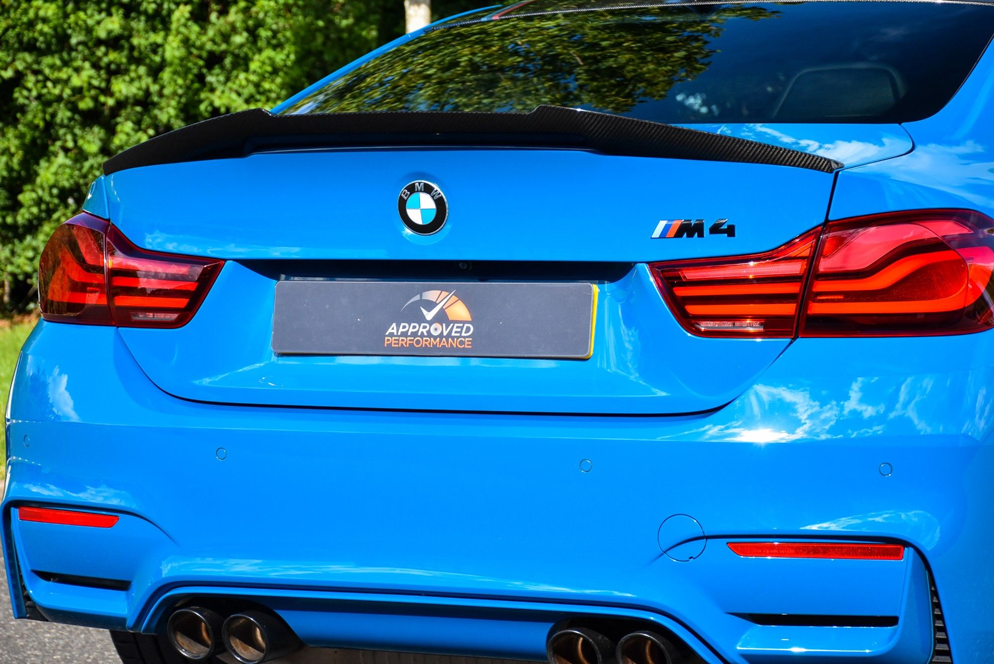 USED 2020 70 BMW M4 3.0 BiTurbo Heritage Edition Coupe 2dr Petrol DCT Euro 6 (s/s) (450 ps) 