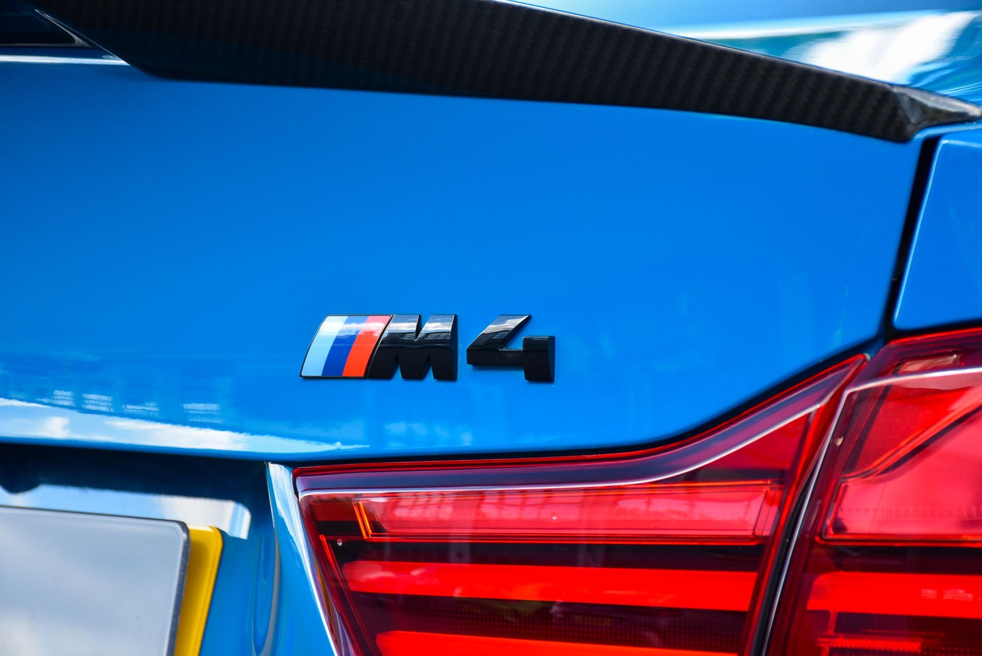 USED 2020 70 BMW M4 3.0 BiTurbo Heritage Edition Coupe 2dr Petrol DCT Euro 6 (s/s) (450 ps) 
