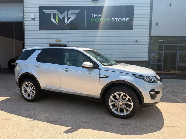 2019 19 LAND ROVER DISCOVERY SPORT 2.0 TD4 HSE SUV 5dr Diesel Auto 4WD Euro 6 (s/s) (180 ps) 1 FORMER OWNER + FULL SERVICE HISTORY + 2 KEYS + NEW TIMING CHAINI + NEW MOT