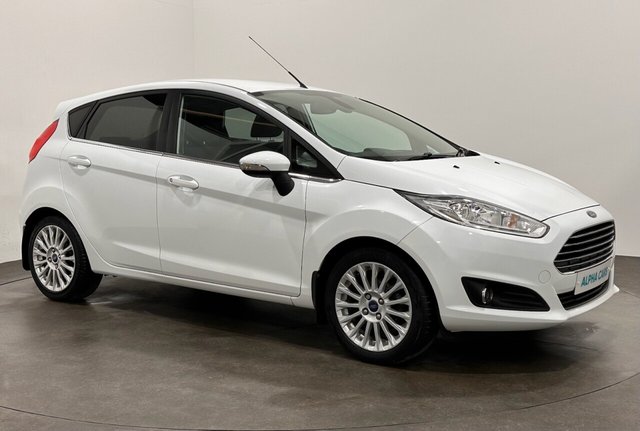 View our Ford Fiesta 1.0T EcoBoost Titanium Hatchback 5dr Petrol Manual Euro 5 (s/s) (125 ps)