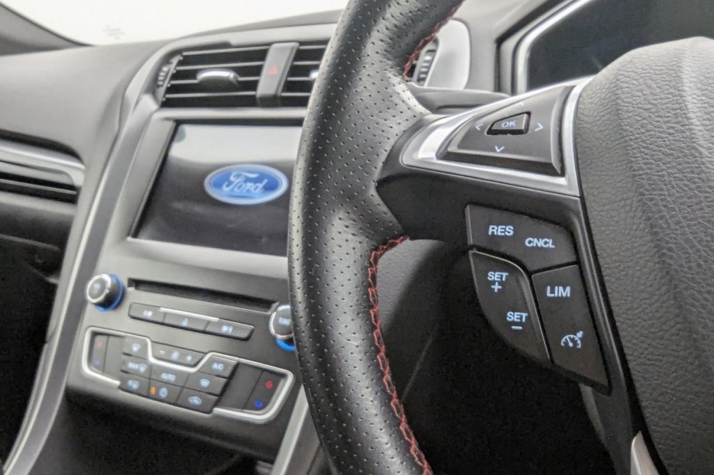 USED 2020 20 FORD MONDEO 2.0 TDCi ST-Line Hatchback 5dr Diesel Manual Euro 6 (s/s) (150 ps) Sat Nav, 18" Alloys, Cruise