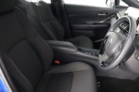 USED 2022 22 TOYOTA C-HR 1.8 VVT-h GPF Icon SUV 5dr Petrol Hybrid CVT Euro 6 (s/s) (122 ps) NEW STOCK