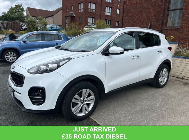 View our Kia Sportage 1.7 CRDi 2 SUV 5dr Diesel Manual Euro 6 (s/s) (114 bhp)