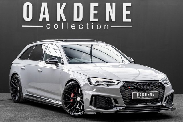 View our AUDI RS4 AVANT
