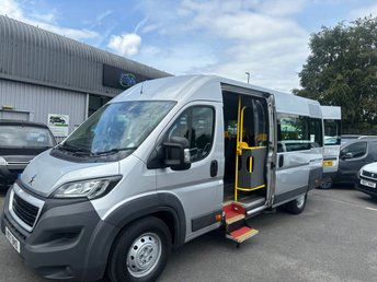 View our PEUGEOT BOXER