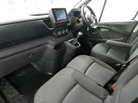 USED 2023 23 RENAULT TRAFIC SL28 2.0 BLUEDCI 130 BHP SWB SPORT NAV EDITION 1 OWNER | AIR CON | SPORT NAV !