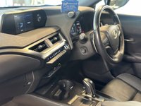 USED 2021 71 LEXUS UX 300e 54.3kWh SUV 5dr Electric Auto (204 ps)+2 KEYS+1 FORMER KEEPER+HISTORY+2 CABLES+PREMIUM PLUS PACK+CLIMATE+PRIVACY+PARK CONTROL WITH CAMERA+FULL LEATHER SEATS+BLUETOOTH+MEDIA+APPS+ALLOYS+ 2 KEYS+1 FORMER KEEPER+HISTORY+2 CABLES+PREMIUM PLUS PACK+CLIMATE+PRIVACY+PARK CONTROL WITH CAMERA+FULL LEATHER SEATS+BLUETOOTH+MEDIA+APPS+ALLOYS+HPI CLEAR