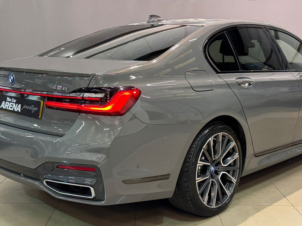 USED 2021 71 BMW 7 SERIES 3.0 745e 12kWh M Sport Saloon 4dr Petrol Plug-in Hybrid Auto Euro 6 (s/s) (394 ps) 