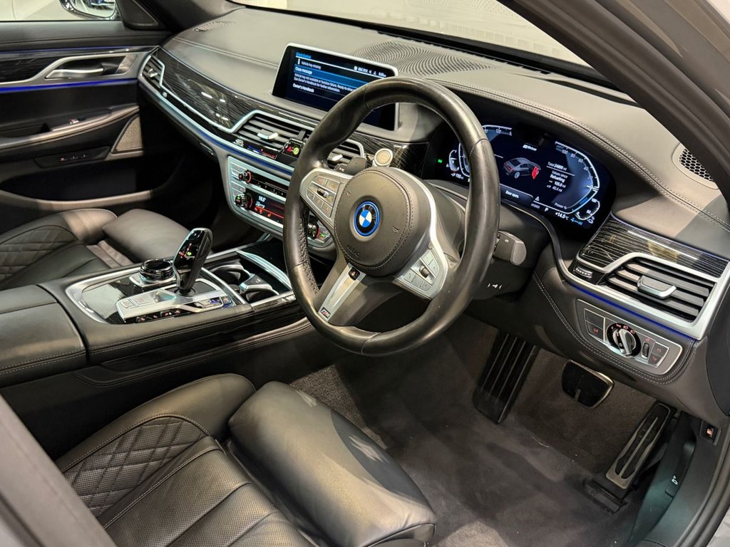 USED 2021 71 BMW 7 SERIES 3.0 745e 12kWh M Sport Saloon 4dr Petrol Plug-in Hybrid Auto Euro 6 (s/s) (394 ps) 